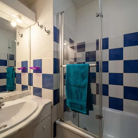Batiment A-18 By Interhome Apartamento Le Corbier